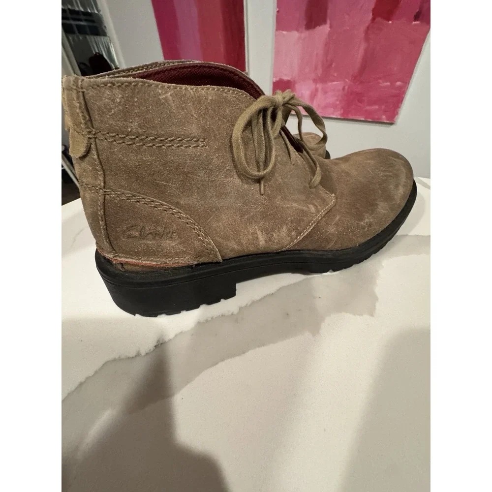 Clarks Men's Waterproof Chukka‎ Boot Suede Leather Size 10